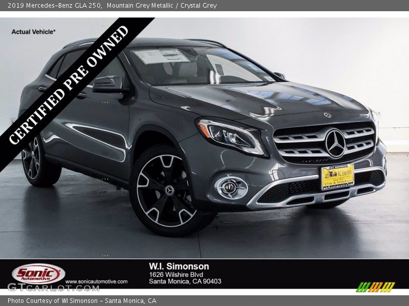 Mountain Grey Metallic / Crystal Grey 2019 Mercedes-Benz GLA 250