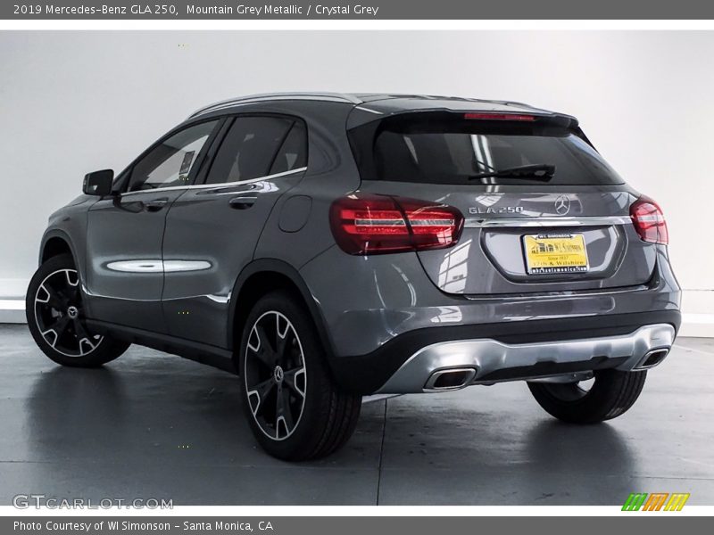 Mountain Grey Metallic / Crystal Grey 2019 Mercedes-Benz GLA 250