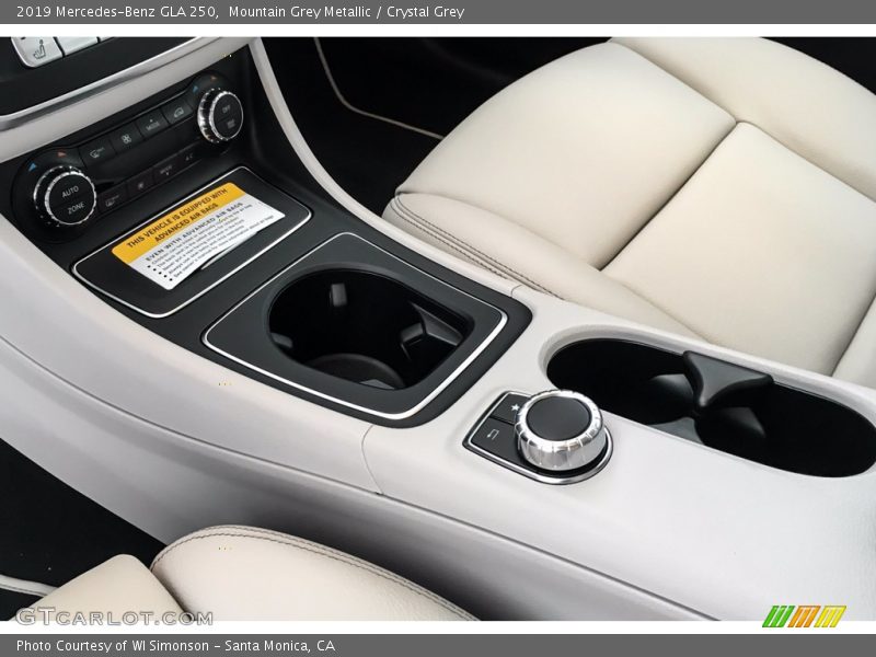 Mountain Grey Metallic / Crystal Grey 2019 Mercedes-Benz GLA 250