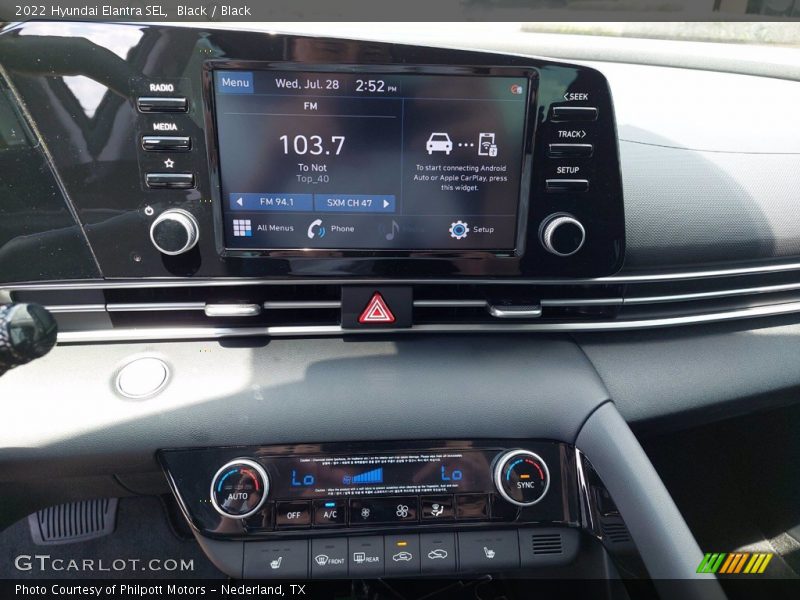 Black / Black 2022 Hyundai Elantra SEL