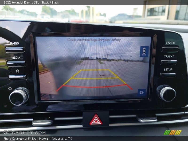 Black / Black 2022 Hyundai Elantra SEL