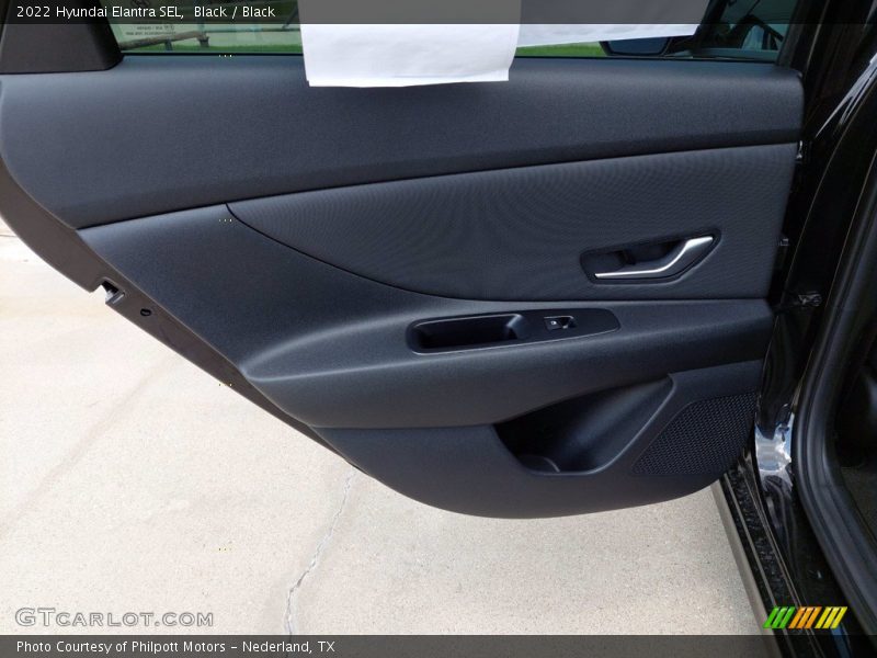 Black / Black 2022 Hyundai Elantra SEL