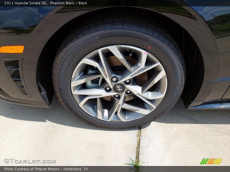 Phantom Black / Black 2021 Hyundai Sonata SEL
