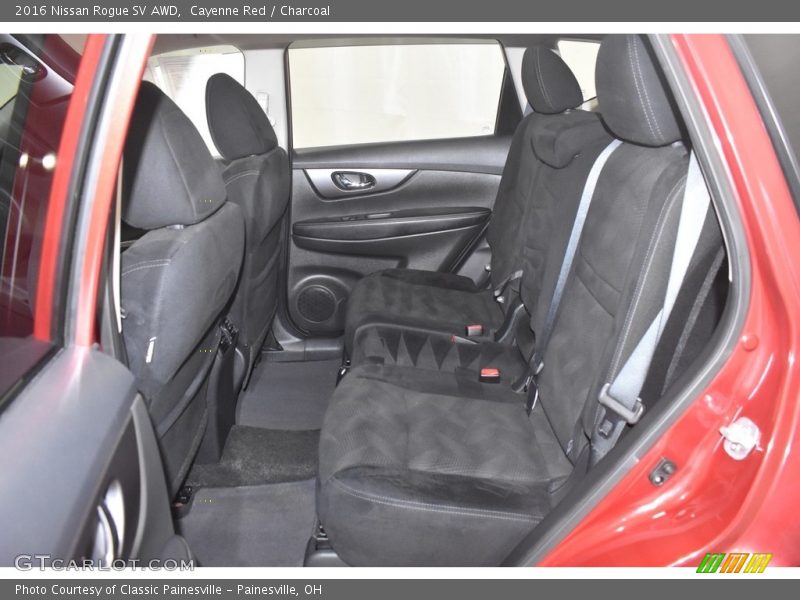Cayenne Red / Charcoal 2016 Nissan Rogue SV AWD