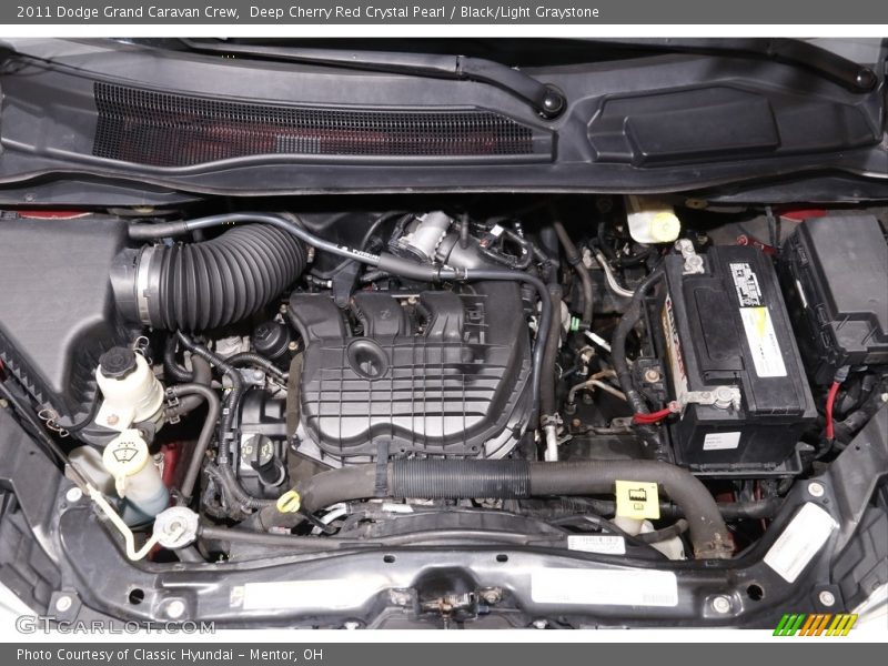 Deep Cherry Red Crystal Pearl / Black/Light Graystone 2011 Dodge Grand Caravan Crew