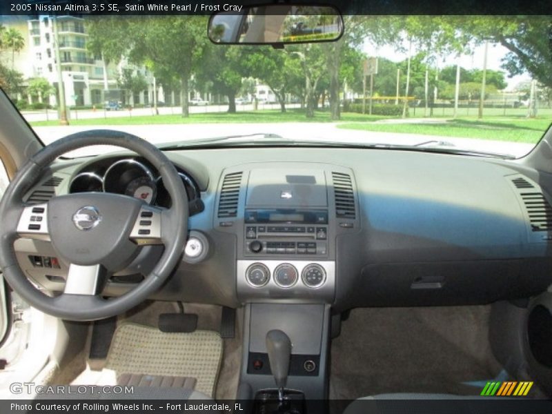 Satin White Pearl / Frost Gray 2005 Nissan Altima 3.5 SE