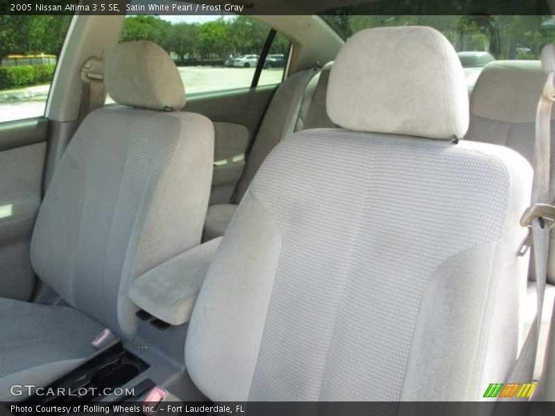 Satin White Pearl / Frost Gray 2005 Nissan Altima 3.5 SE