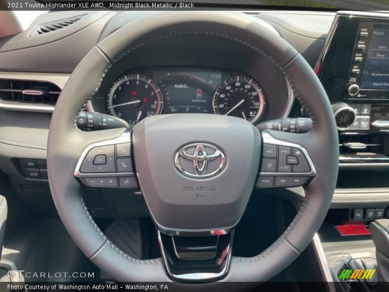  2021 Highlander XLE AWD Steering Wheel
