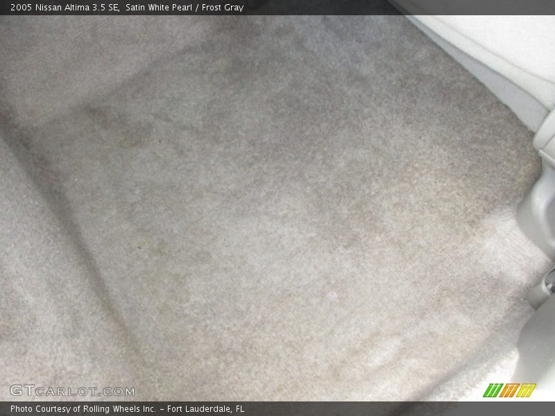 Satin White Pearl / Frost Gray 2005 Nissan Altima 3.5 SE
