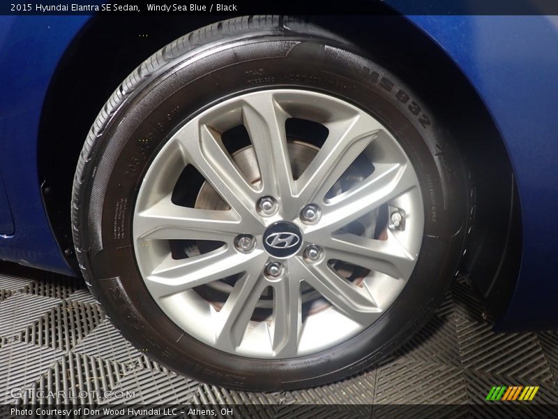 Windy Sea Blue / Black 2015 Hyundai Elantra SE Sedan