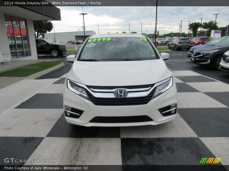 White Diamond Pearl / Mocha 2019 Honda Odyssey Elite