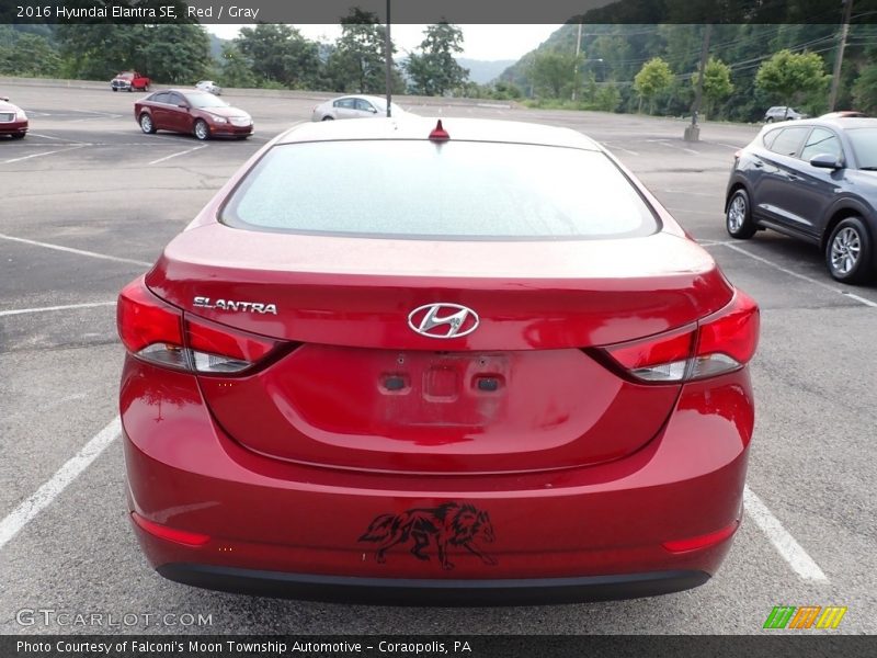 Red / Gray 2016 Hyundai Elantra SE