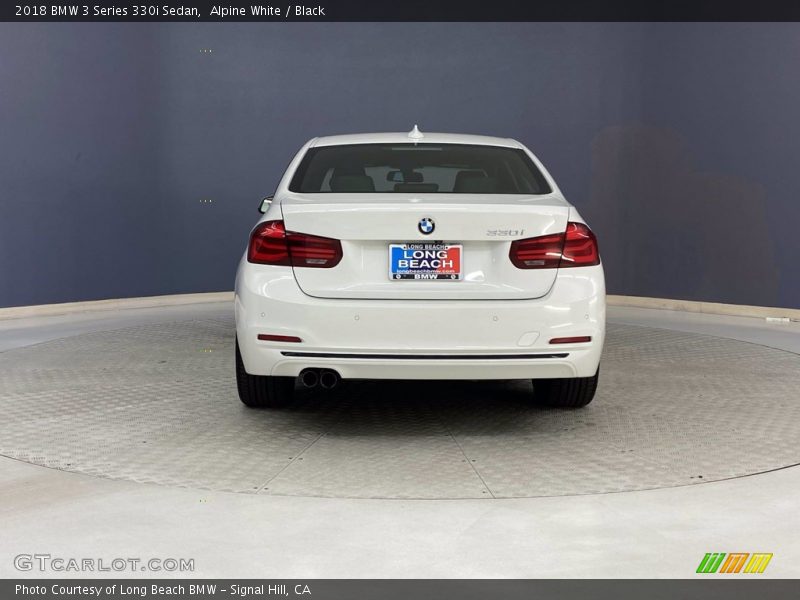 Alpine White / Black 2018 BMW 3 Series 330i Sedan