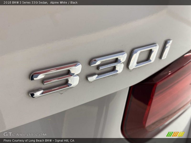 Alpine White / Black 2018 BMW 3 Series 330i Sedan