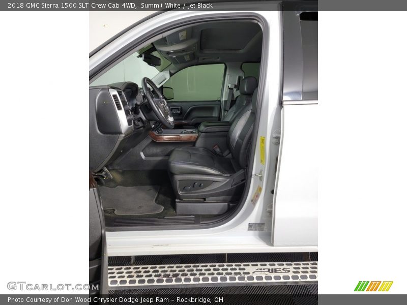 Summit White / Jet Black 2018 GMC Sierra 1500 SLT Crew Cab 4WD