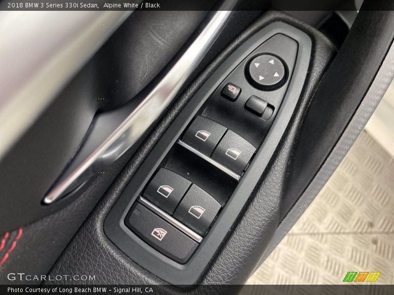 Alpine White / Black 2018 BMW 3 Series 330i Sedan