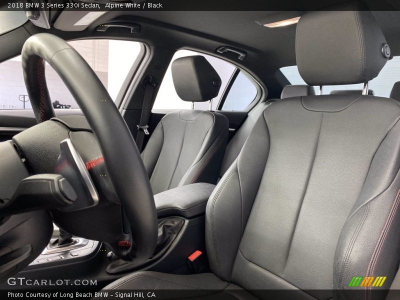 Alpine White / Black 2018 BMW 3 Series 330i Sedan