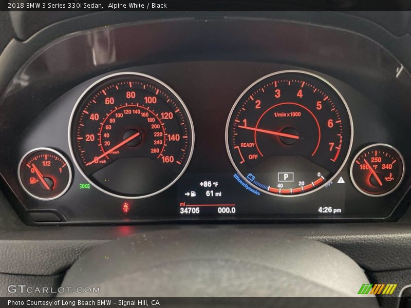 Alpine White / Black 2018 BMW 3 Series 330i Sedan