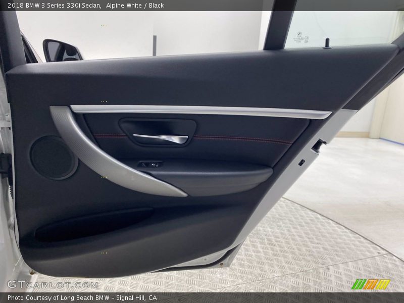 Alpine White / Black 2018 BMW 3 Series 330i Sedan