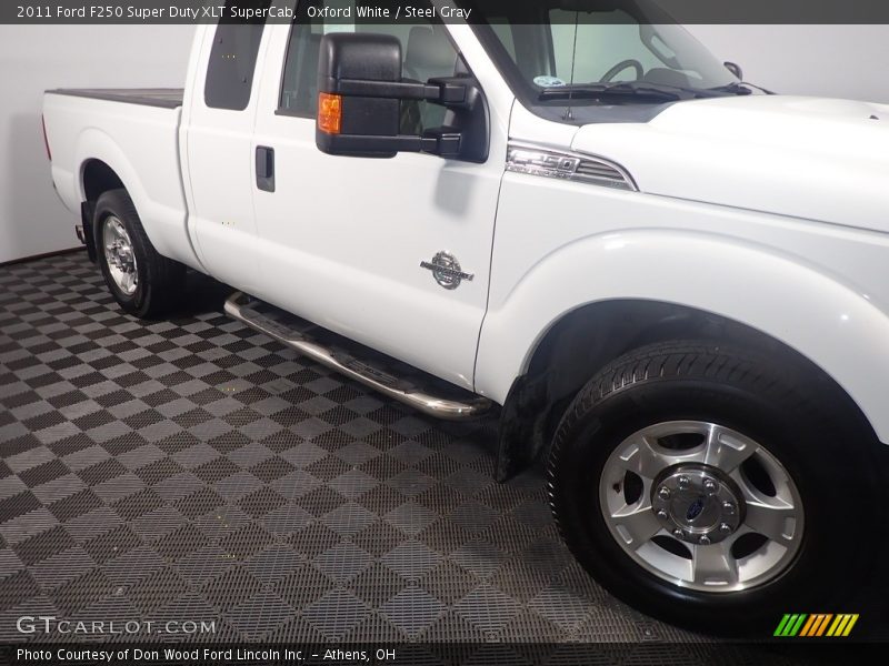 Oxford White / Steel Gray 2011 Ford F250 Super Duty XLT SuperCab