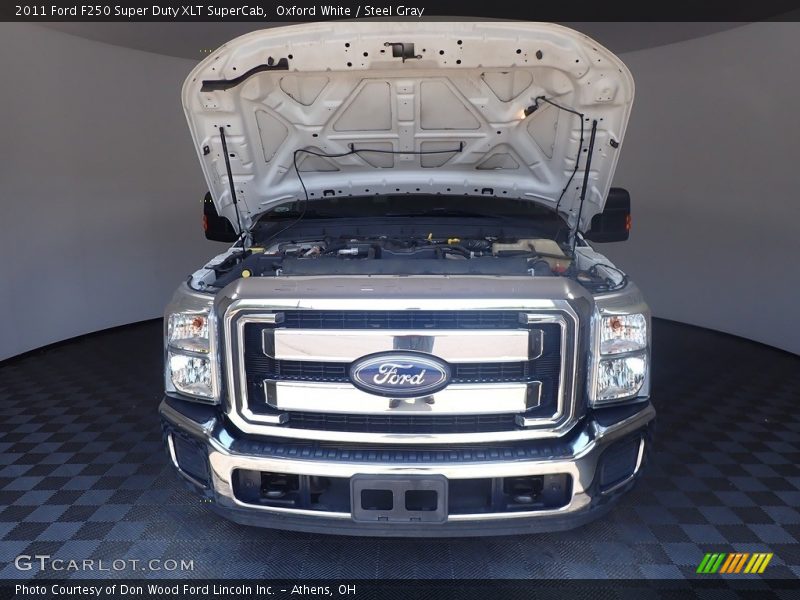 Oxford White / Steel Gray 2011 Ford F250 Super Duty XLT SuperCab