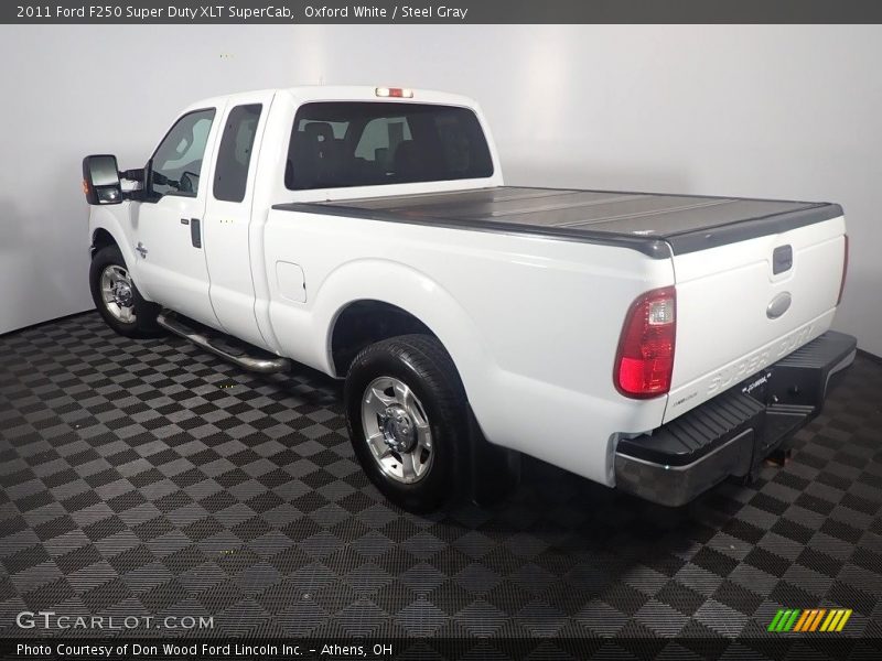 Oxford White / Steel Gray 2011 Ford F250 Super Duty XLT SuperCab