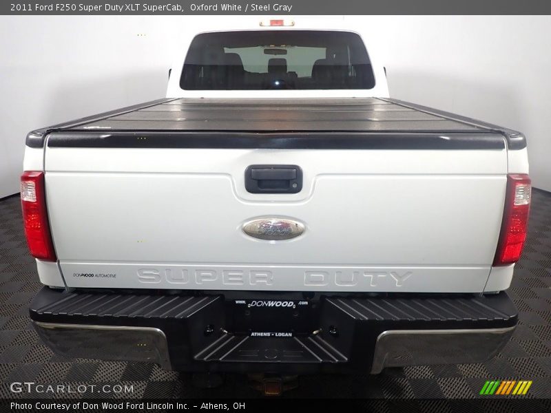 Oxford White / Steel Gray 2011 Ford F250 Super Duty XLT SuperCab