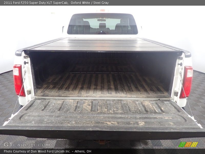 Oxford White / Steel Gray 2011 Ford F250 Super Duty XLT SuperCab