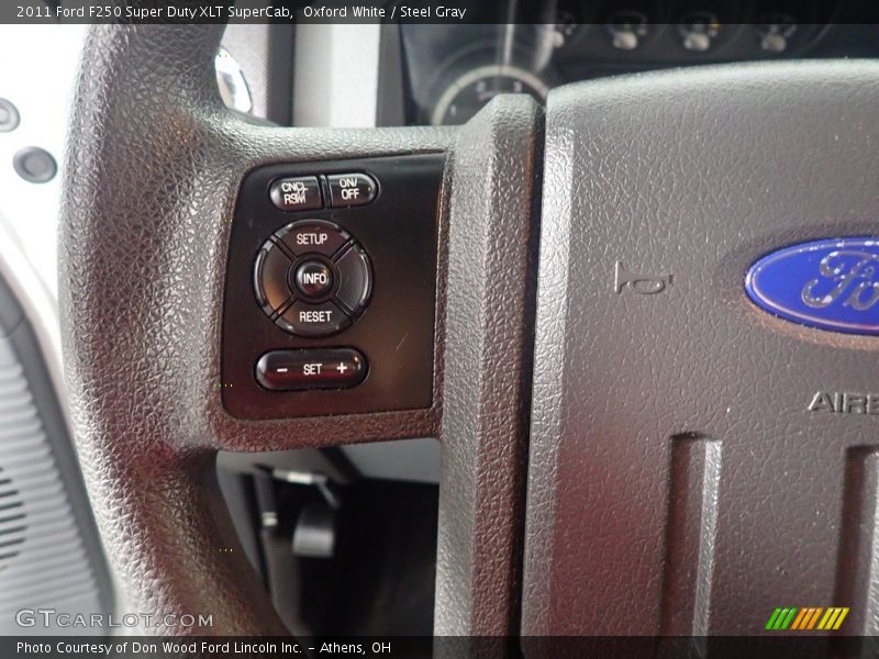  2011 F250 Super Duty XLT SuperCab Steering Wheel