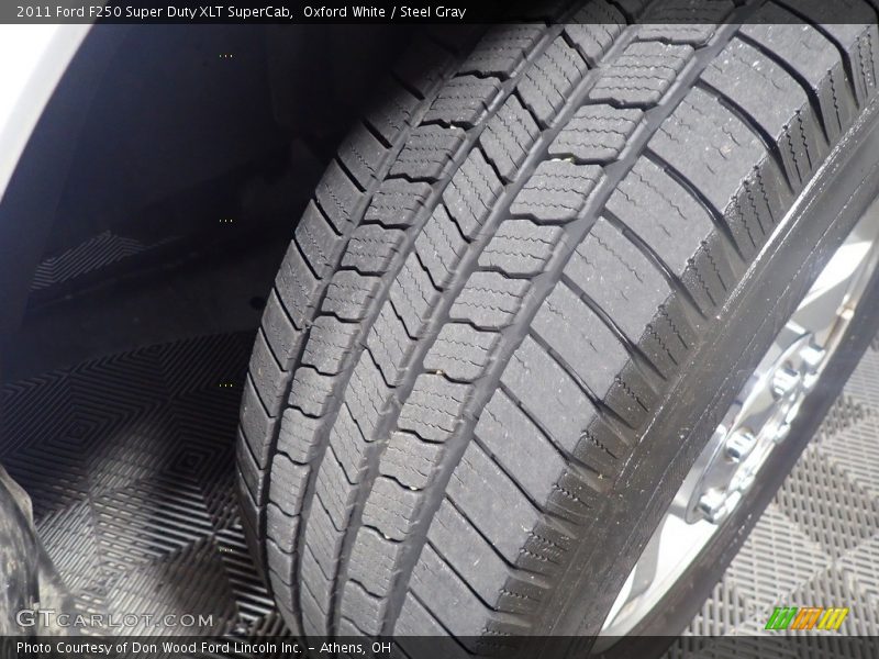 Oxford White / Steel Gray 2011 Ford F250 Super Duty XLT SuperCab