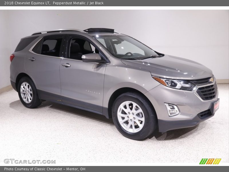 Pepperdust Metallic / Jet Black 2018 Chevrolet Equinox LT