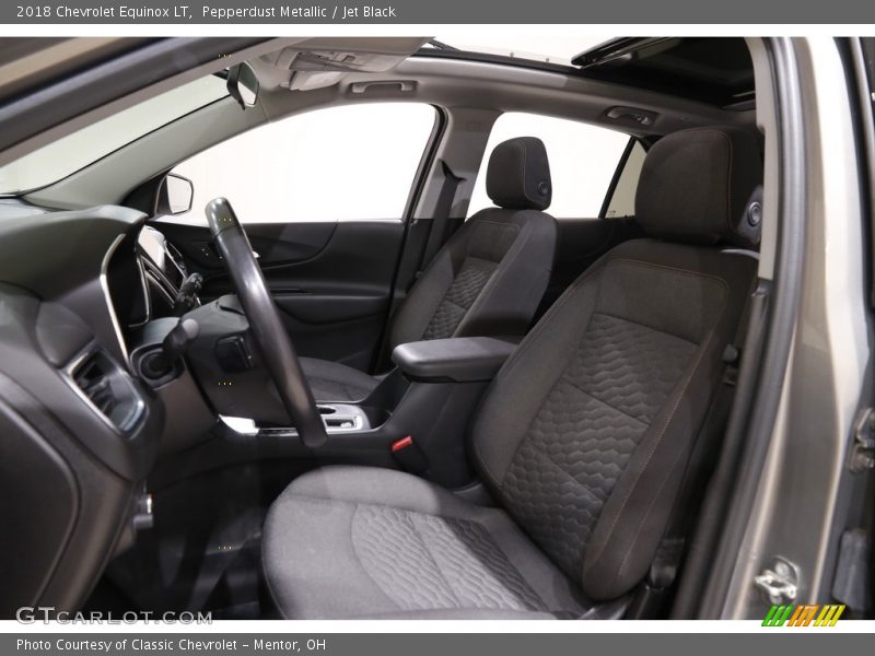 Pepperdust Metallic / Jet Black 2018 Chevrolet Equinox LT