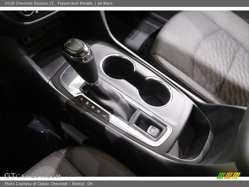 Pepperdust Metallic / Jet Black 2018 Chevrolet Equinox LT