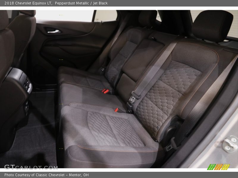 Pepperdust Metallic / Jet Black 2018 Chevrolet Equinox LT