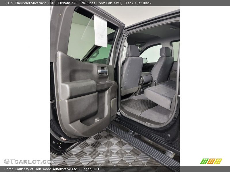Black / Jet Black 2019 Chevrolet Silverado 1500 Custom Z71 Trail Boss Crew Cab 4WD