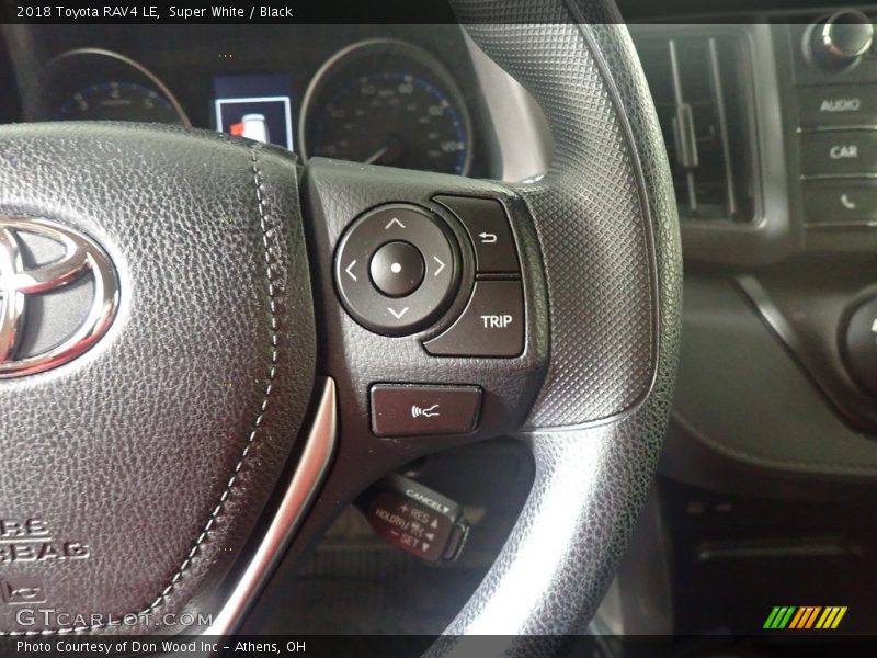 Super White / Black 2018 Toyota RAV4 LE
