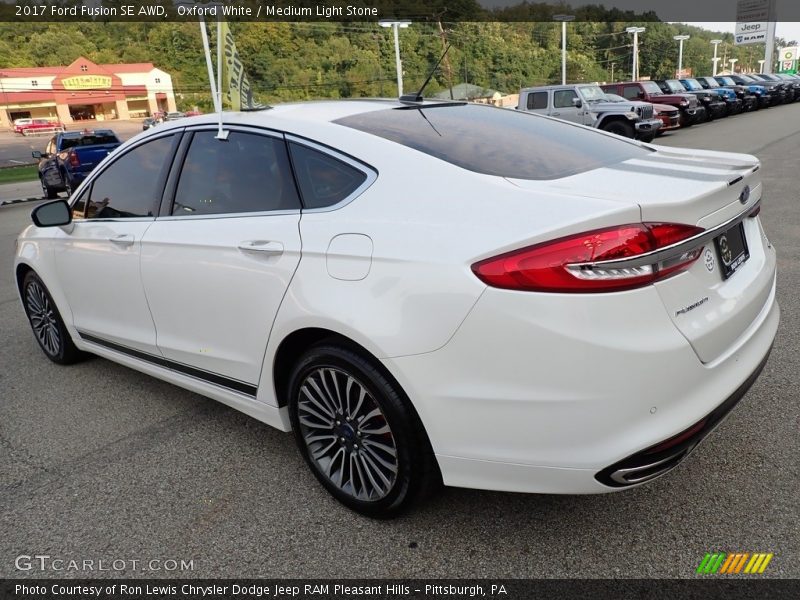 Oxford White / Medium Light Stone 2017 Ford Fusion SE AWD