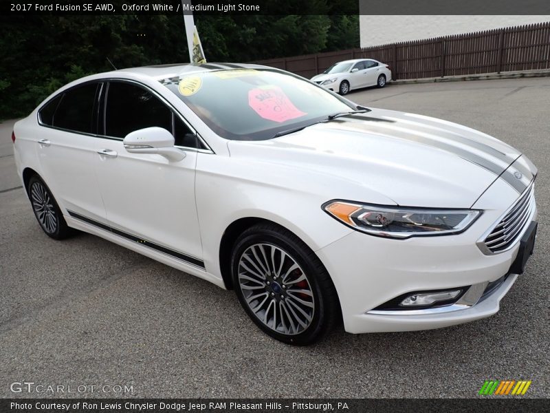 Oxford White / Medium Light Stone 2017 Ford Fusion SE AWD