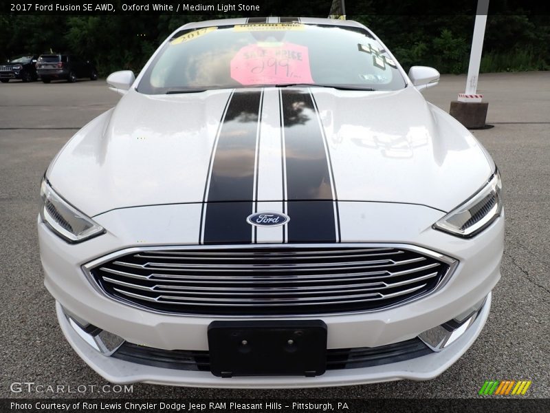 Oxford White / Medium Light Stone 2017 Ford Fusion SE AWD