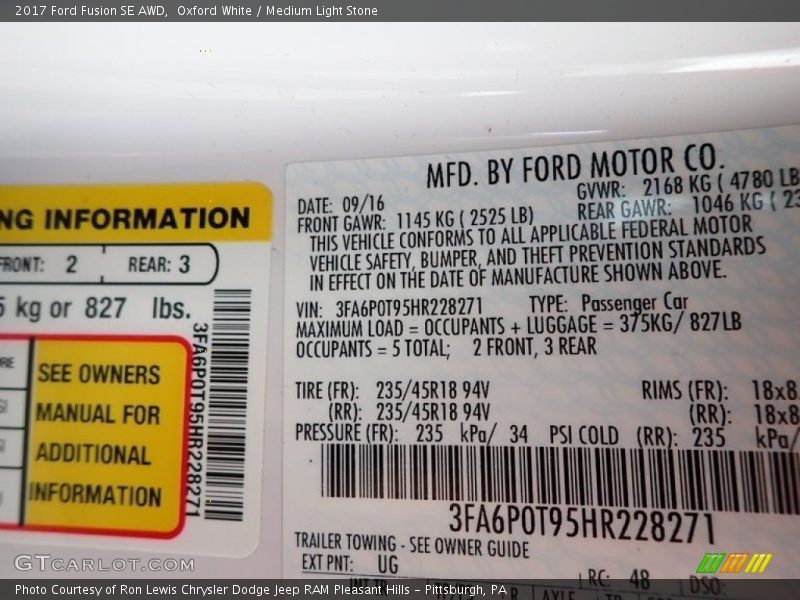 Oxford White / Medium Light Stone 2017 Ford Fusion SE AWD