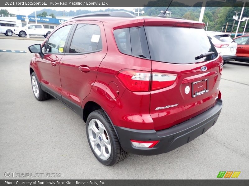 Ruby Red Metallic / Ebony Black 2021 Ford EcoSport SE