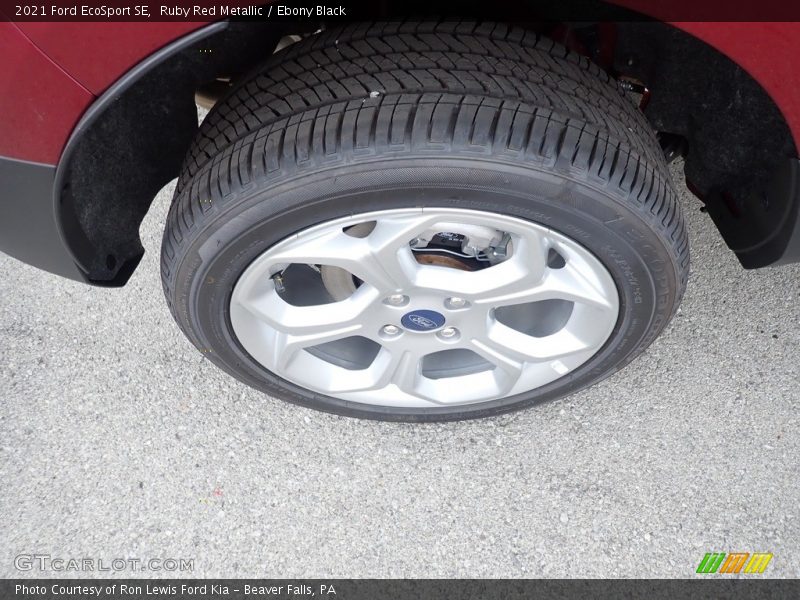 Ruby Red Metallic / Ebony Black 2021 Ford EcoSport SE