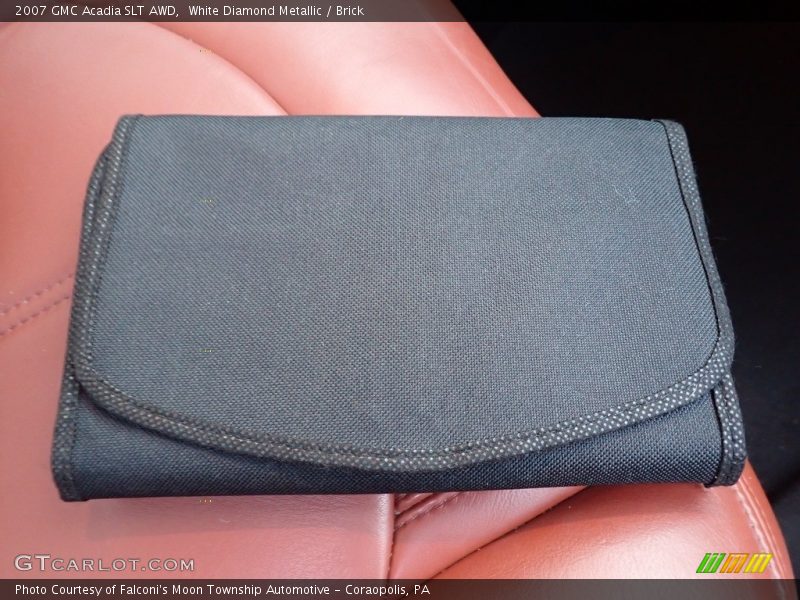 White Diamond Metallic / Brick 2007 GMC Acadia SLT AWD