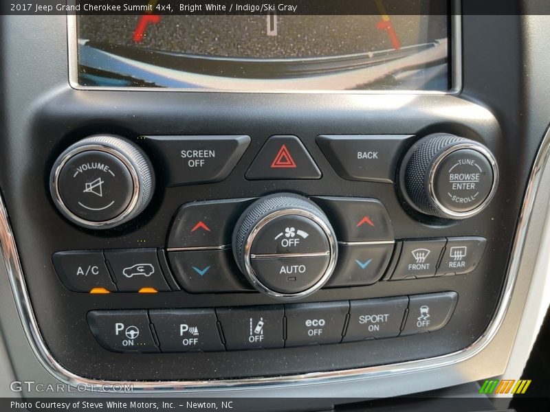 Bright White / Indigo/Ski Gray 2017 Jeep Grand Cherokee Summit 4x4
