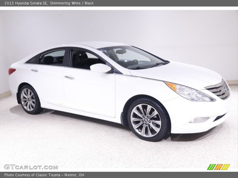 Shimmering White / Black 2013 Hyundai Sonata SE