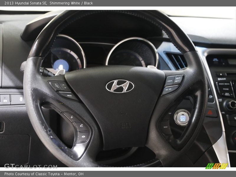 Shimmering White / Black 2013 Hyundai Sonata SE