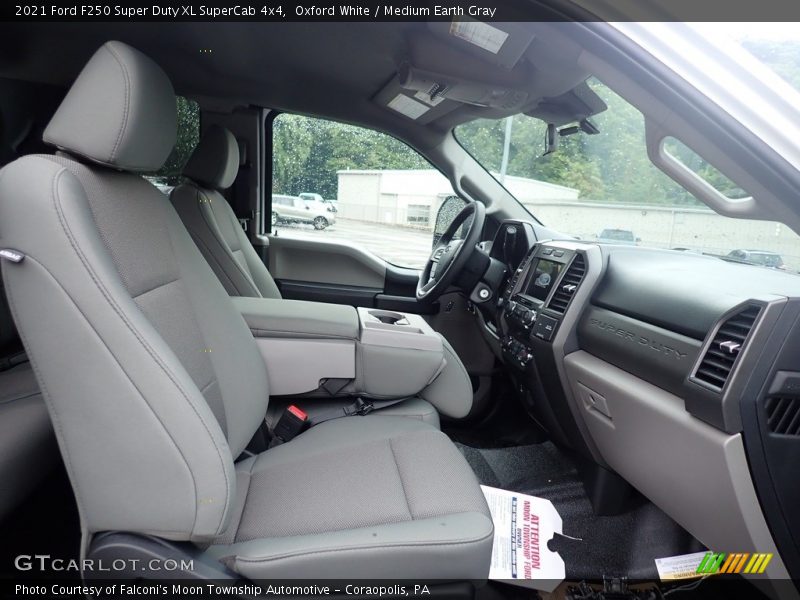 Front Seat of 2021 F250 Super Duty XL SuperCab 4x4
