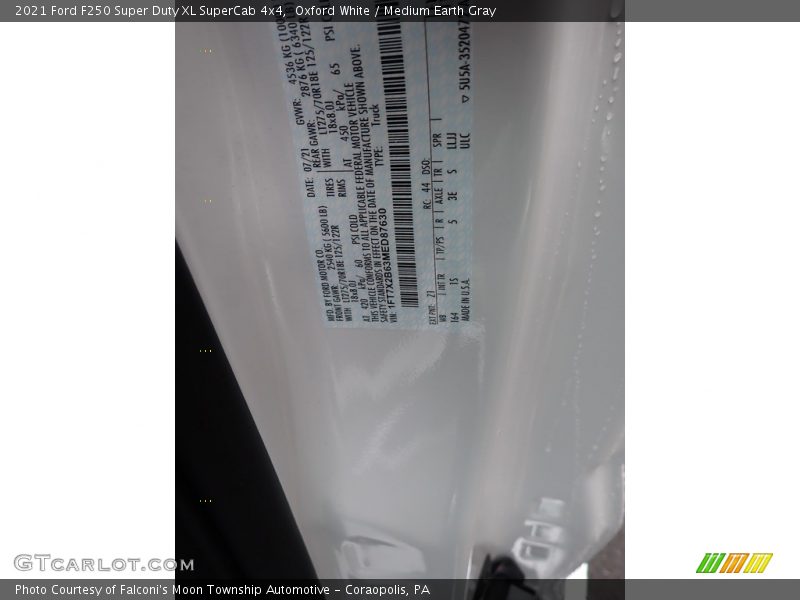 2021 F250 Super Duty XL SuperCab 4x4 Oxford White Color Code Z1
