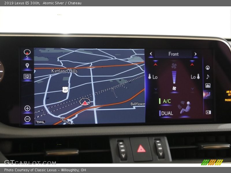 Atomic Silver / Chateau 2019 Lexus ES 300h