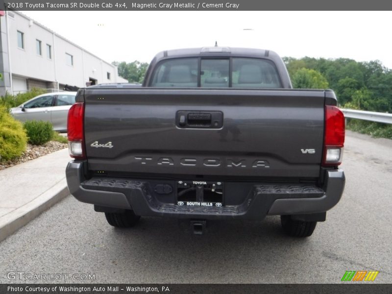 Magnetic Gray Metallic / Cement Gray 2018 Toyota Tacoma SR Double Cab 4x4